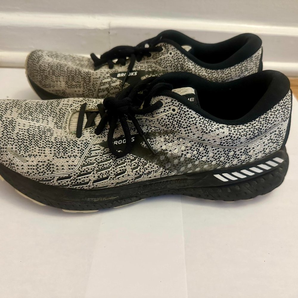 Brooks Adrenaline GTS 22 Men's 10 110349-1D-135